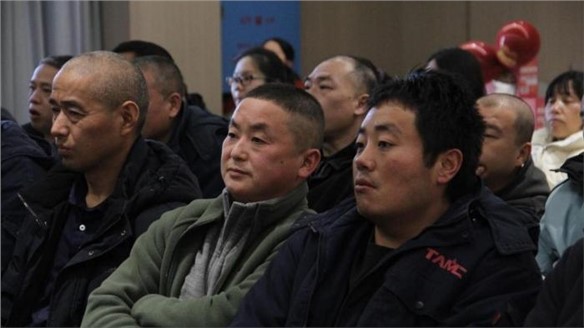 “共鑒輝煌，同繪新章 ”---共慶火炬安泰 2024 年終盛典